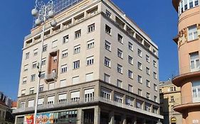 B&B Centar